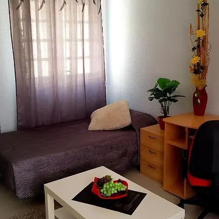 Apartment Warm, Cozy And Comfortable *
