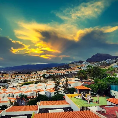Apartment Warm, Cozy And Comfortable Costa Adeje (Tenerife)